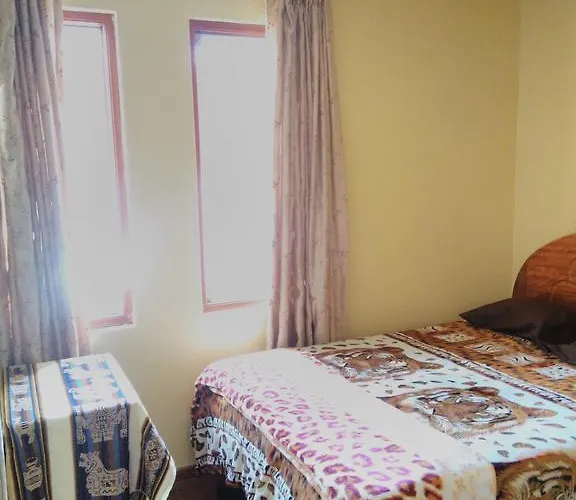 Huaypo House & Lodging Guest house *