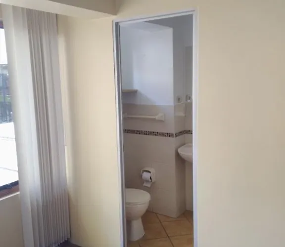 Huaypo House & Lodging *